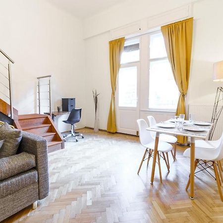 Central Loft-Style Flat Next To Danube بودابست المظهر الخارجي الصورة